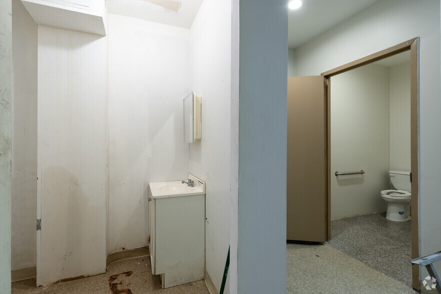 More Photos Of 797 Fairmount Pl, Bronx Multifamily For Sale