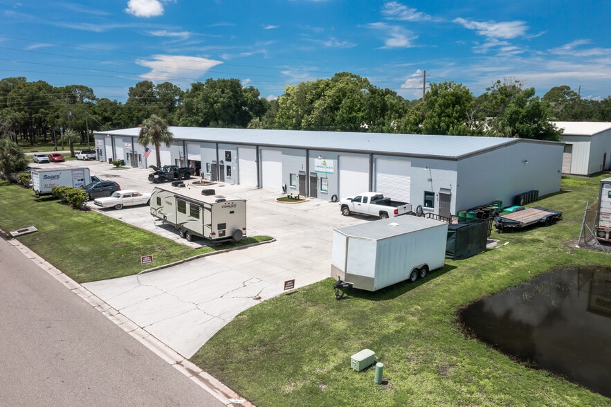 More Photos Of 6224 31st St E, Bradenton Warehouse For Lease
