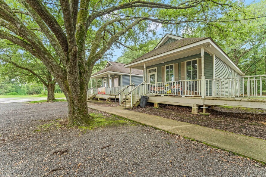 More Photos Of 53517 Harvest Ln, Loranger Office For Sale