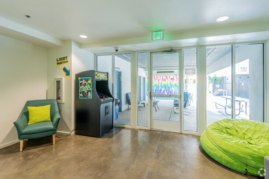 More Photos Of 1033 W 5th St, Chico Apartments For Sale