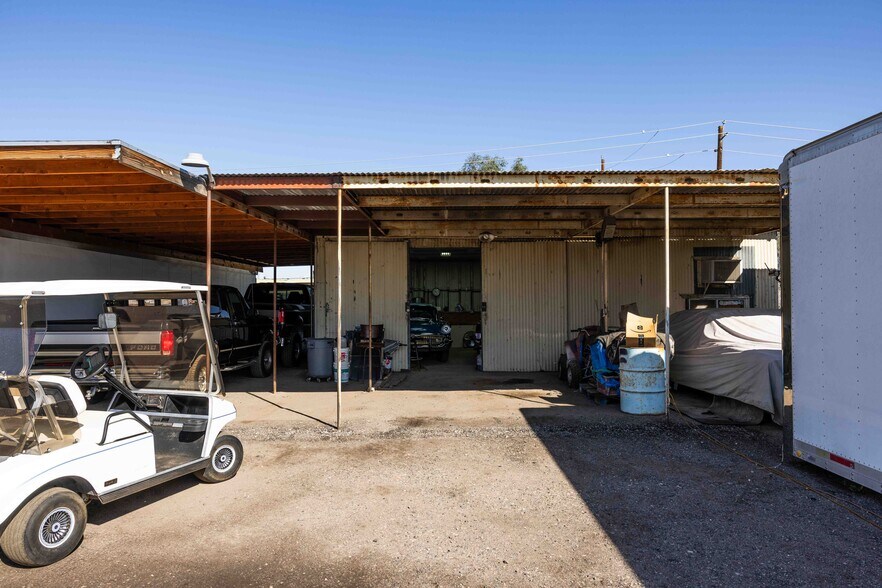 More Photos Of 5732 W Maryland Ave, Glendale Truck Terminal For Sale