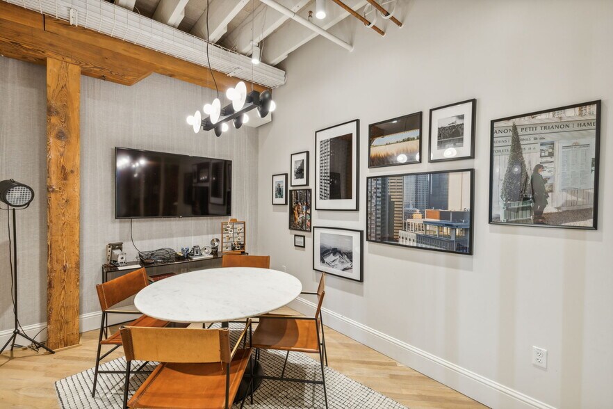 More Photos Of 3309 Elm St, Dallas Office For Sale