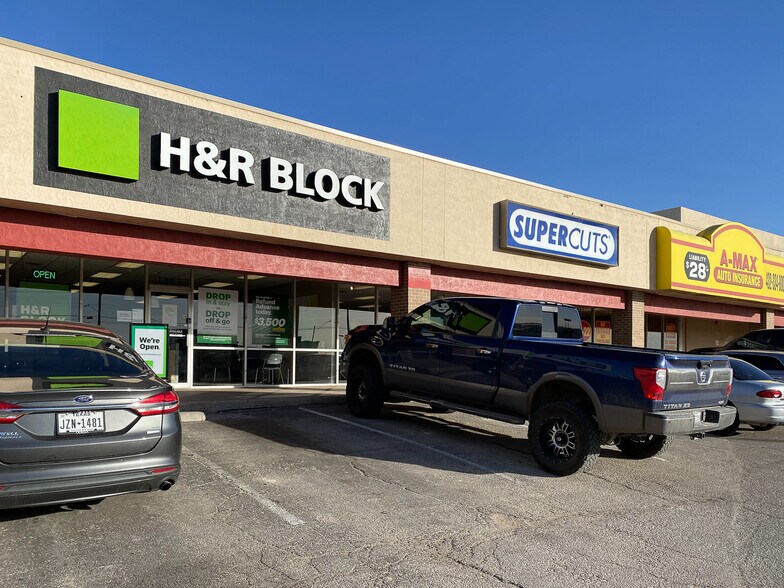 More Photos Of 1300-1500 E 8th St, Odessa Unknown For Lease