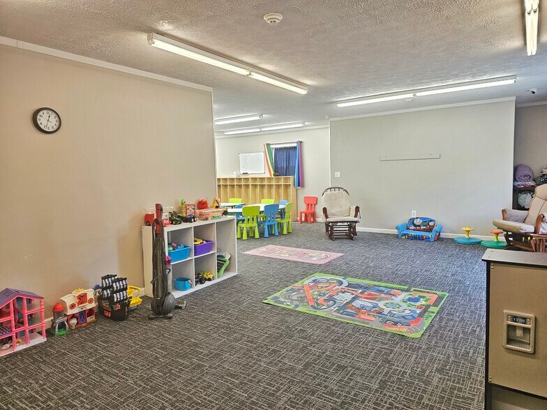 More Photos Of 4312 Mount Clare Rd, Mount Clare Office For Sale