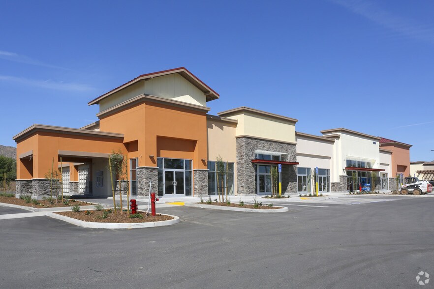 More Photos Of 4950 La Sierra Ave, Riverside Unknown For Lease