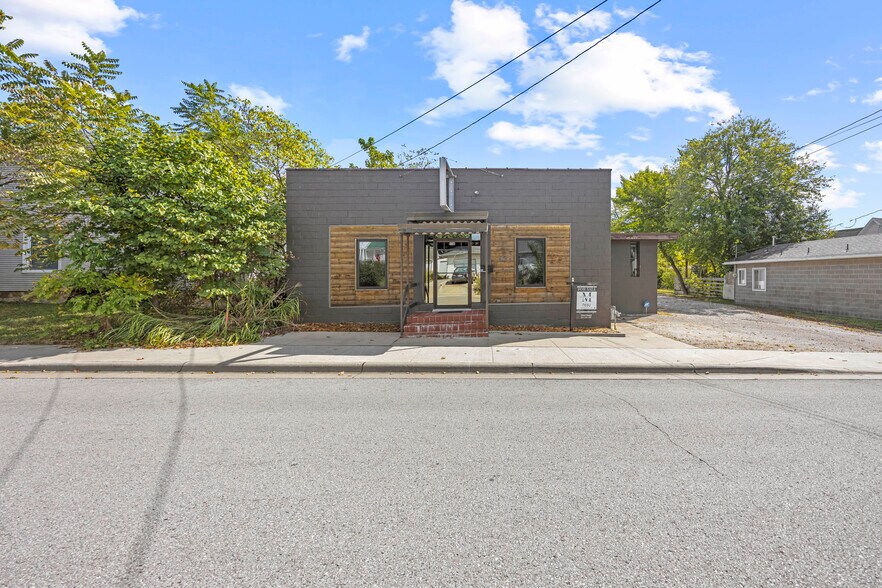 More Photos Of 518 Jefferson St, Fulton Flex For Sale