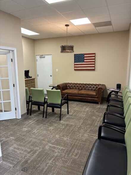 More Photos Of 2565-2575 Homeview Dr, Richmond Medical For Sale