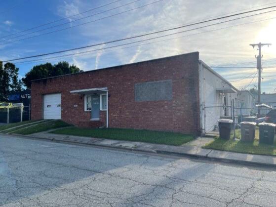 More Photos Of 1805 Sullivan St, Greensboro Distribution For Sale