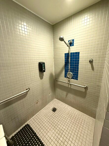 More Photos Of 3790 Udall St, San Diego Hospitality For Sale