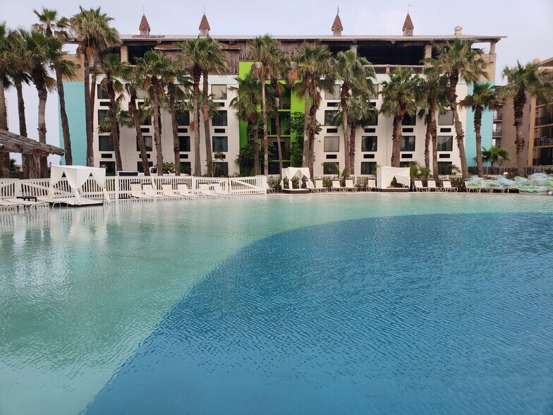 More Photos Of 100 Padre Blvd, South Padre Island Hotel For Lease
