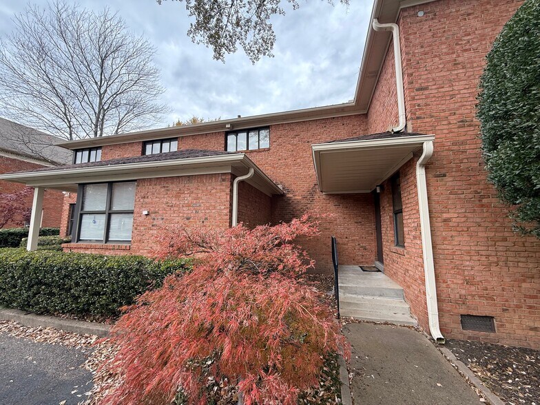 More Photos Of 5658 S Rex Rd, Memphis Office For Lease