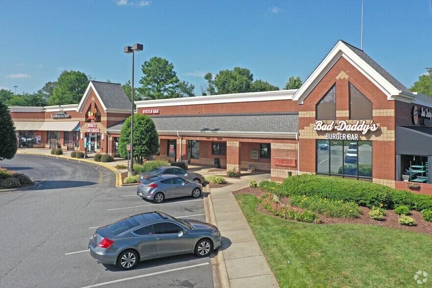 More Photos Of 500-692 Hanes Mall Blvd, Winston-Salem Unknown For Lease