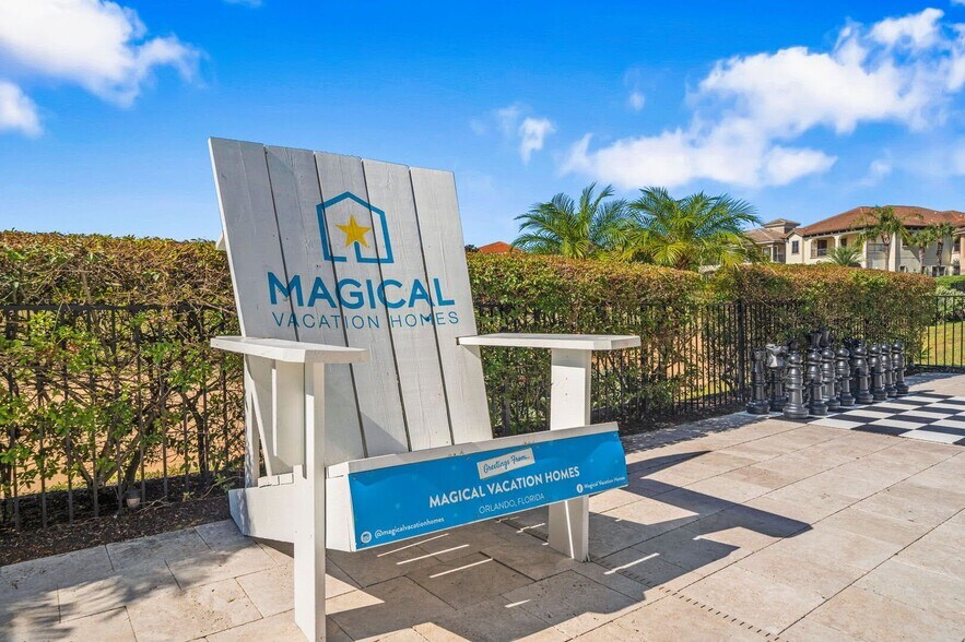 More Photos Of 521 Muirfield Loop, Reunion Specialty For Sale