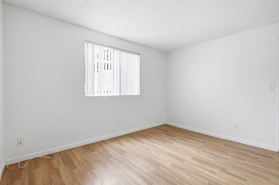 More Photos Of 3018 44th St, San Diego Apartments For Sale