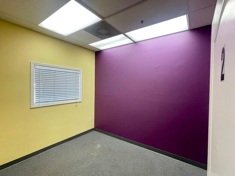 More Photos Of 21 W Duarte Rd, Arcadia Office For Sale
