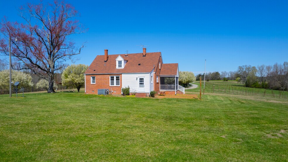 More Photos Of 3200 Bliss Trail, Stem Lodge Meeting Hall For Sale