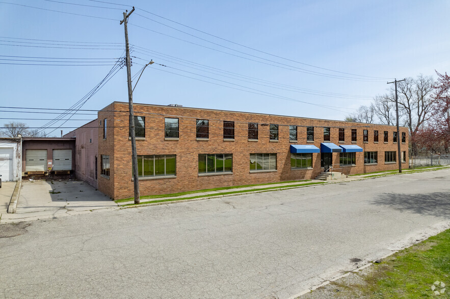 Primary Photo Of 1121 River St, Lansing Distribution For Lease