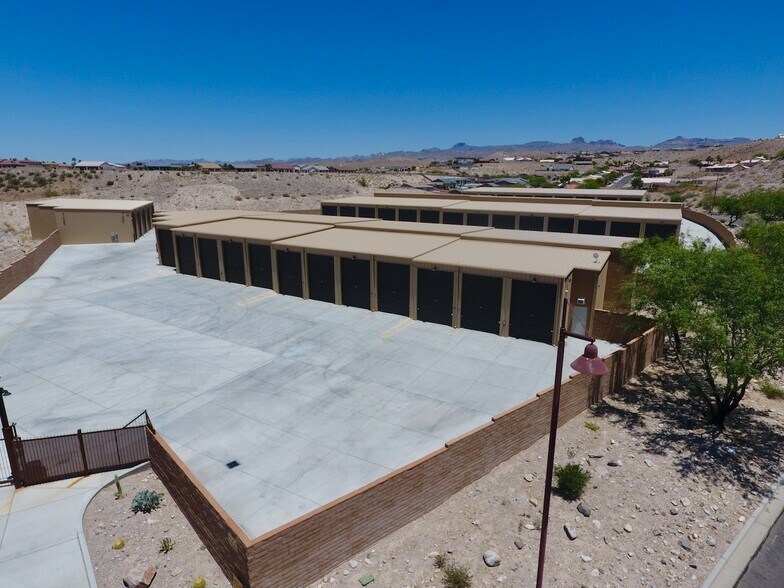 More Photos Of 2601 Laughlin View Dr, Bullhead City Self Storage For Sale