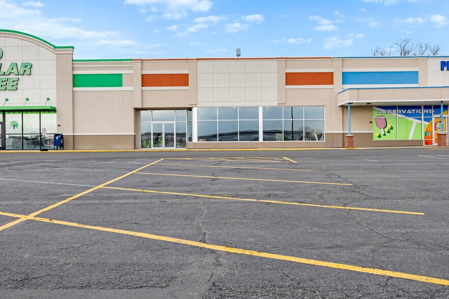 Primary Photo Of 90 Broadway, Menands Storefront For Lease