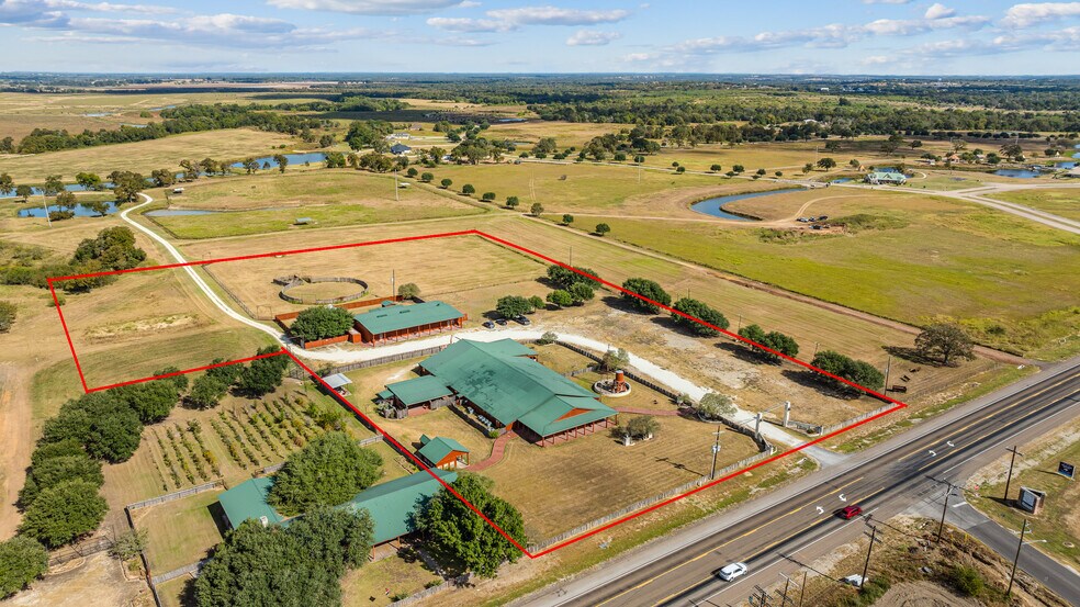 More Photos Of 2692 Highway 105 W, Navasota Specialty For Sale