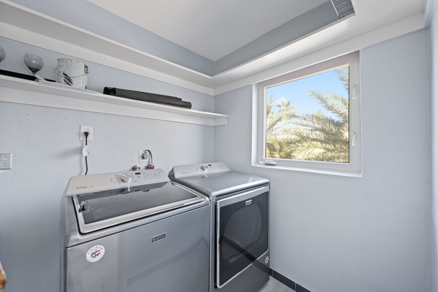 More Photos Of 830 SE 22nd Ave, Pompano Beach Apartments For Sale