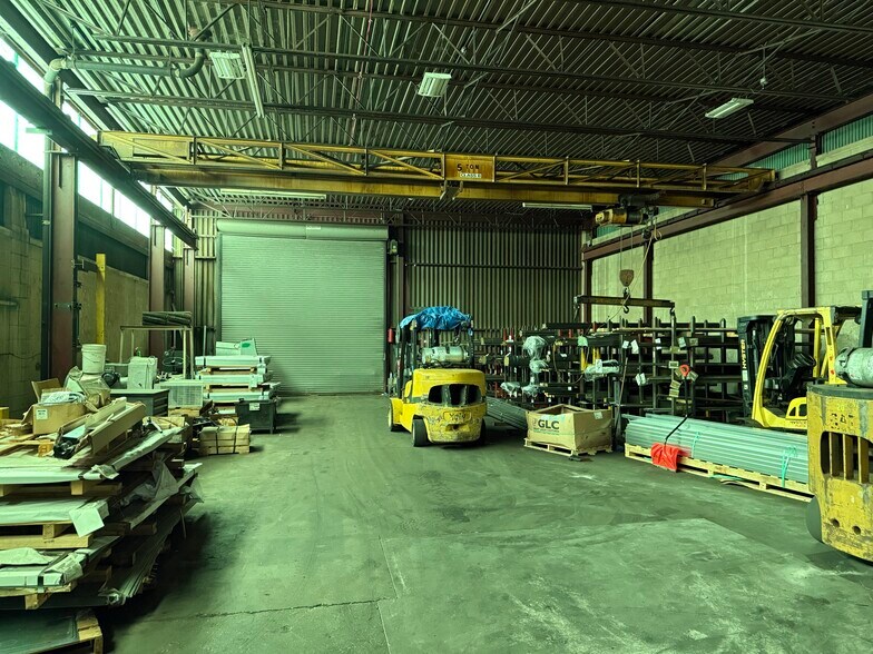 More Photos Of 210 Hall St SW, Grand Rapids Warehouse For Sale