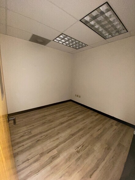 More Photos Of 3600 Sisk Rd, Modesto Coworking Space