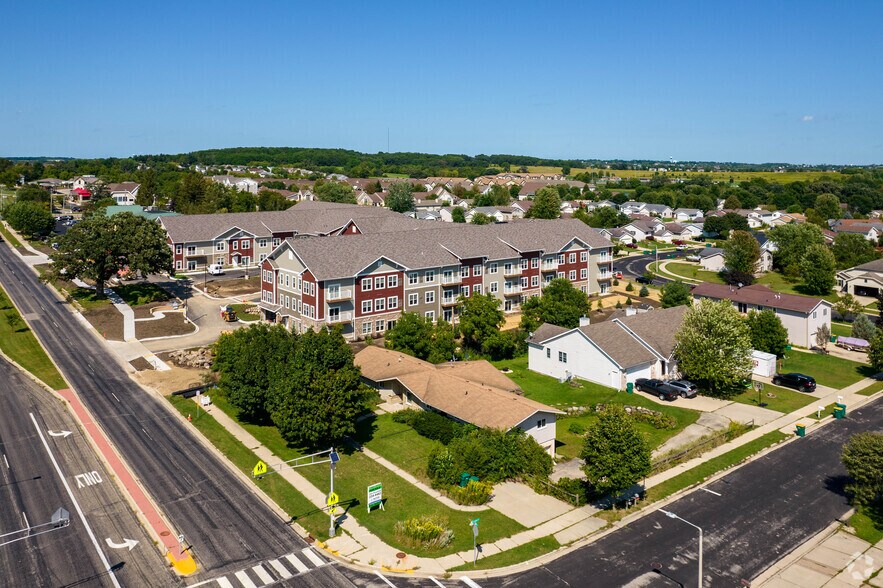 More Photos Of 803-805 N Main St, Verona Office Residential For Sale