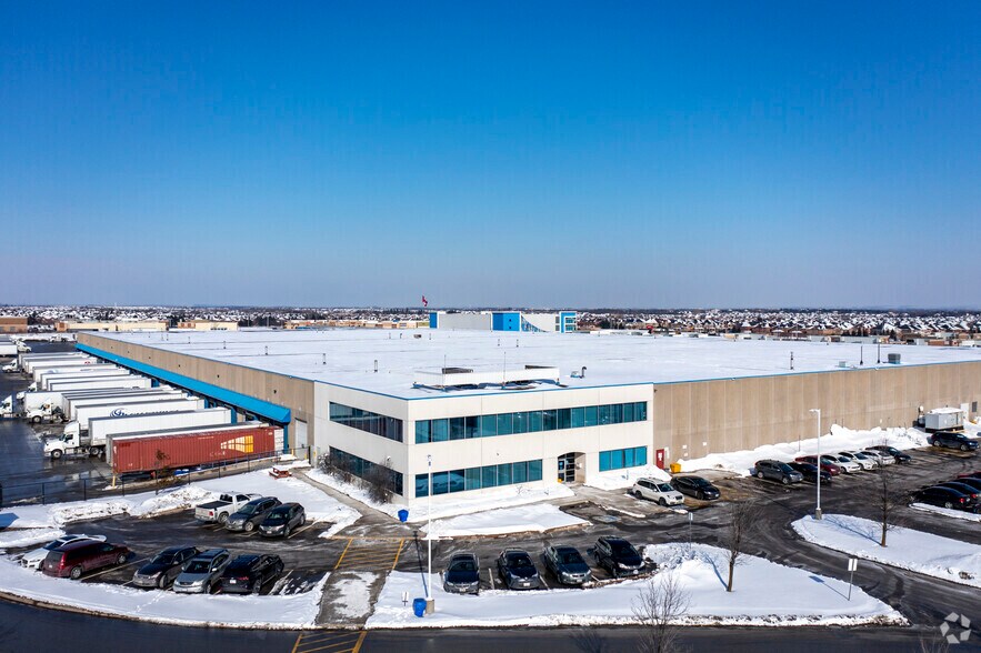 More Photos Of 2600 N Park Dr, Brampton Warehouse For Lease