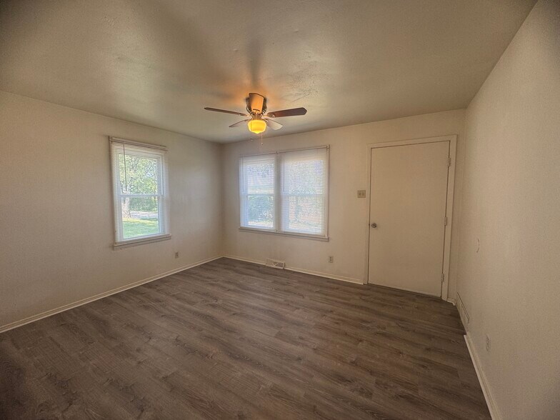 More Photos Of 2816-2828 Mulberry Ln, Saint Charles Apartments For Sale