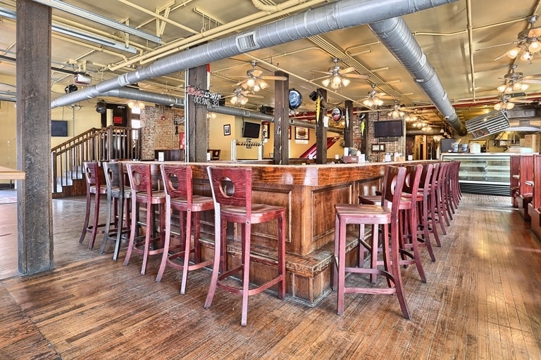 More Photos Of 321 N 2nd St, Harrisburg Restaurant For Lease