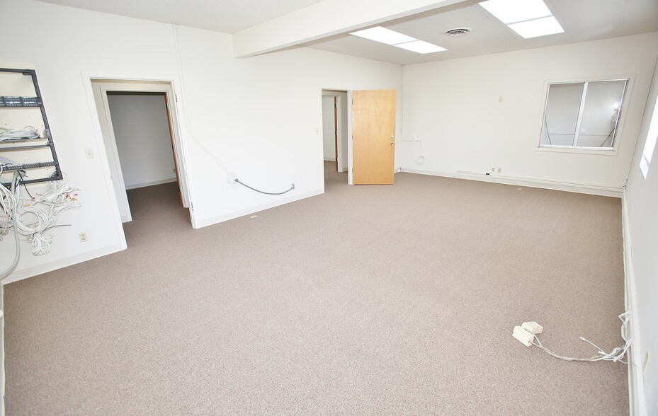 More Photos Of , Hayward Office For Sale