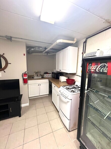 More Photos Of 1309 Boardwalk, Seaside Heights Restaurant For Sale