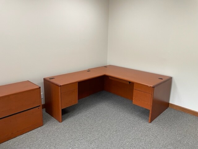 More Photos Of 28085 N Ashley Cir, Libertyville Medical For Sale