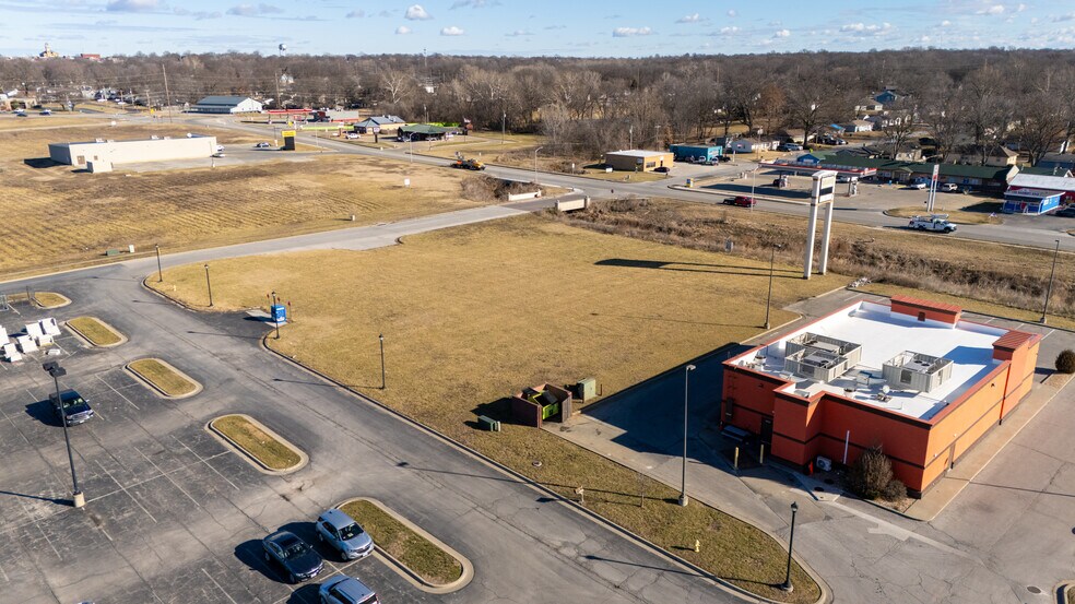 More Photos Of 2200 S Commercial Ave, Harrisonville Land For Sale