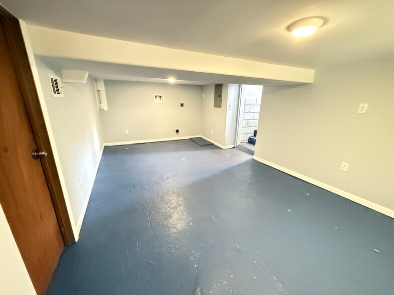 More Photos Of 1594-1598 W Alameda Ave, Denver Storefront Retail Residential For Sale