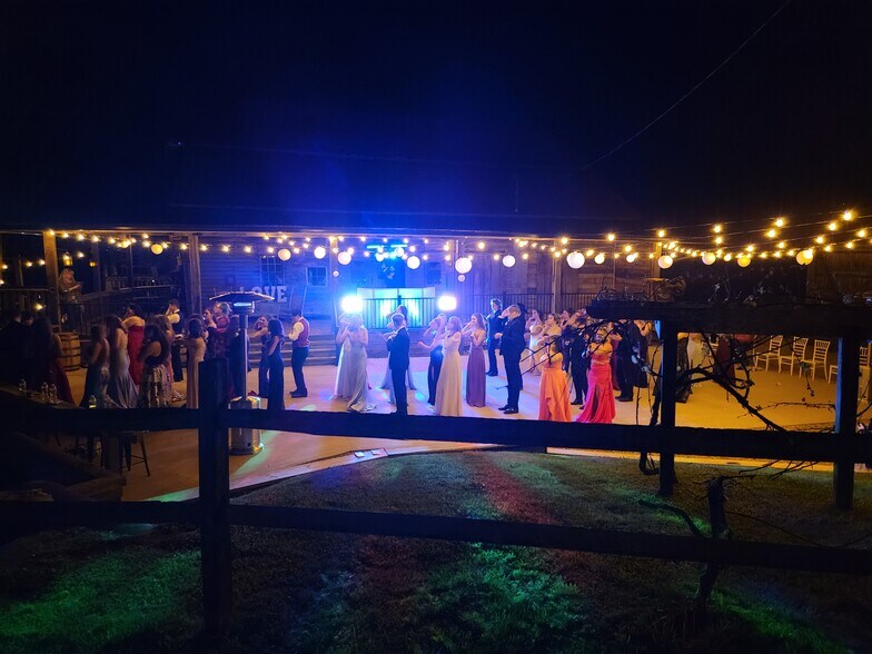 More Photos Of 21405 Parks Mill Rd, Abingdon Lodge Meeting Hall For Sale