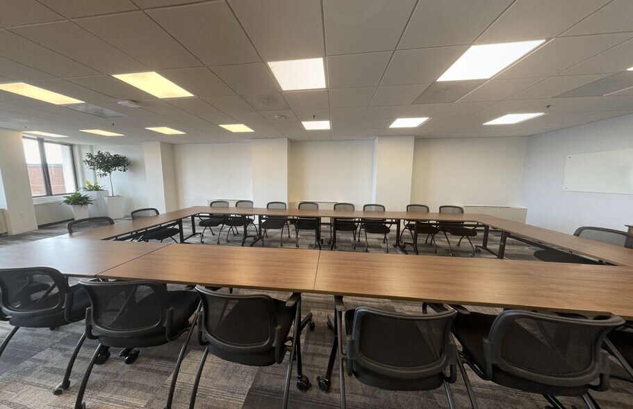 Primary Photo Of 1730 Rhode Island Ave NW, Washington Office For Lease