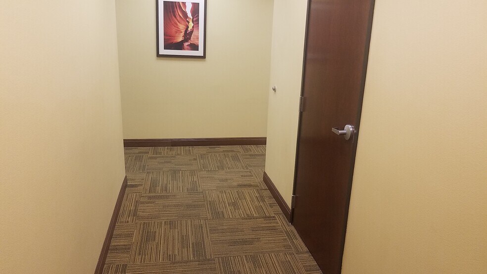 More Photos Of 7884 W Sahara Ave, Las Vegas Medical For Sale