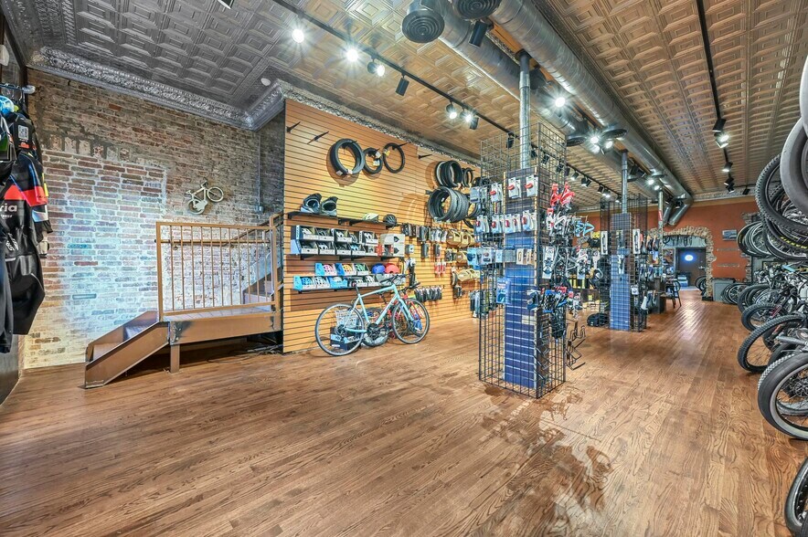 More Photos Of 130 N Main St, Mansfield Storefront Retail Office For Sale