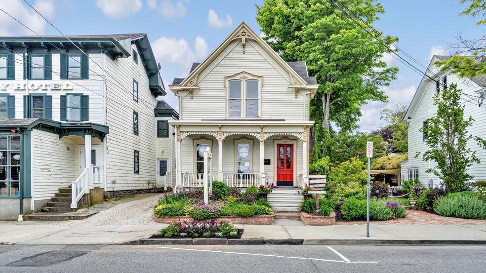 Primary Photo Of 449 Main St, Greenport Storefront Retail Office For Lease