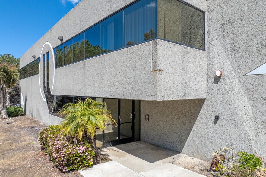 More Photos Of 2425 La Mirada Dr, Vista Manufacturing For Sale