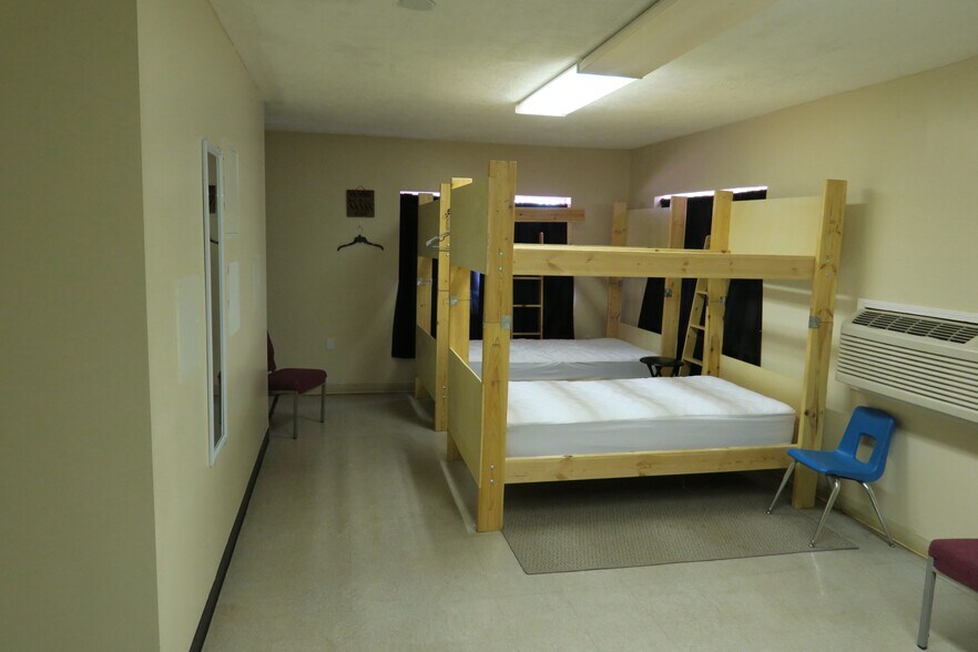 More Photos Of 229 State Route 99, Winslow Specialty For Sale