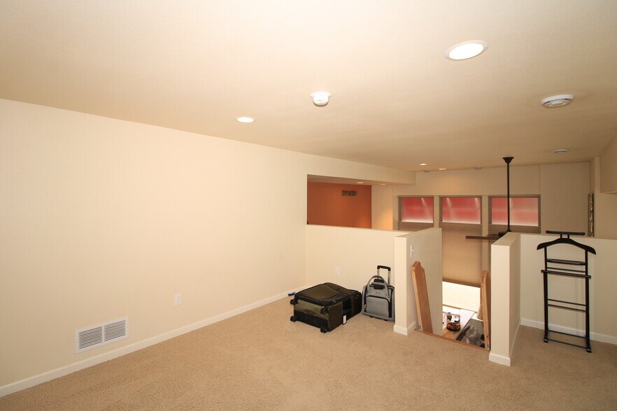 More Photos Of 11 S Main St S, Crosby Apartments For Sale