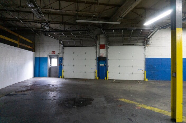 More Photos Of 151 Midler Park Dr, Syracuse Manufacturing For Lease