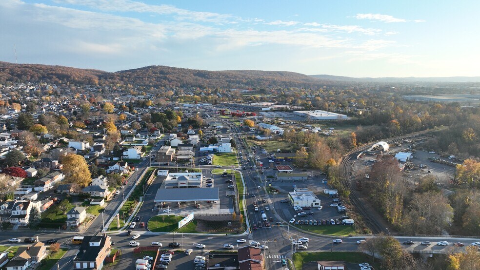 More Photos Of 1330 S 4th St, Allentown Land For Lease