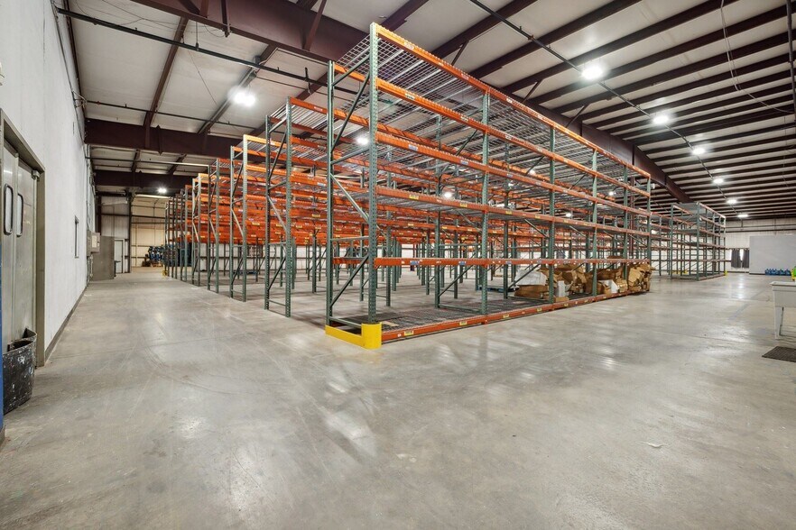 More Photos Of 3100 S Meridian Ave, Oklahoma City Manufacturing For Sale