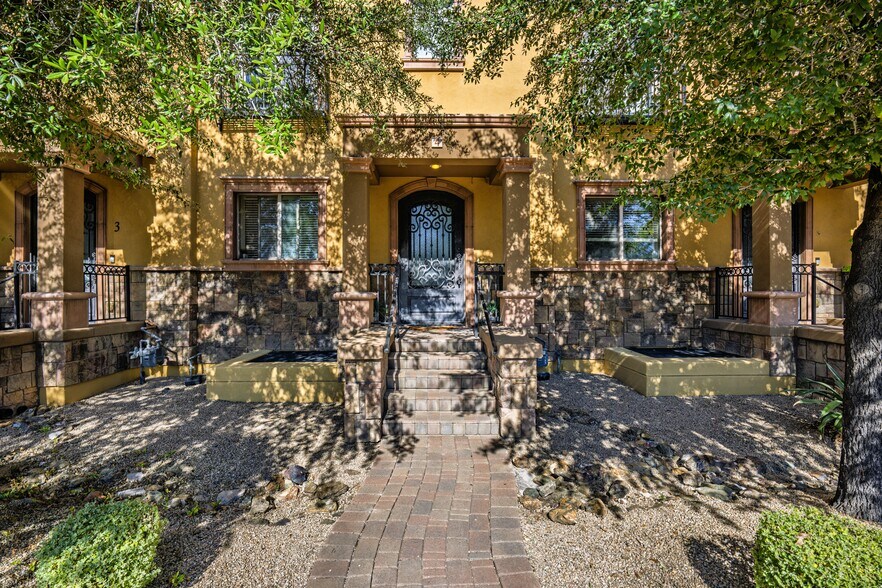 More Photos Of 2608 E Turney Ave, Phoenix Apartments For Sale