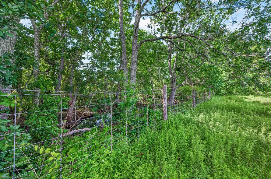 More Photos Of 0 FM 1994 Road, Guy Land For Sale
