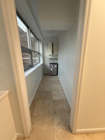 More Photos Of 30-63 38th St, Long Island City Office Residential For Sale